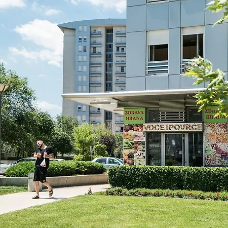 Twin Belville Apartment