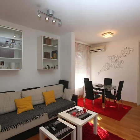 Twin Belville Apartment *